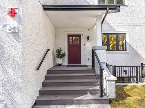 2-4088 Maple Crescent, Vancouver, BC 