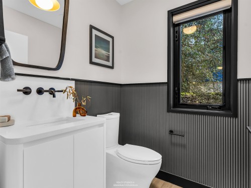 2-4088 Maple Crescent, Vancouver, BC 
