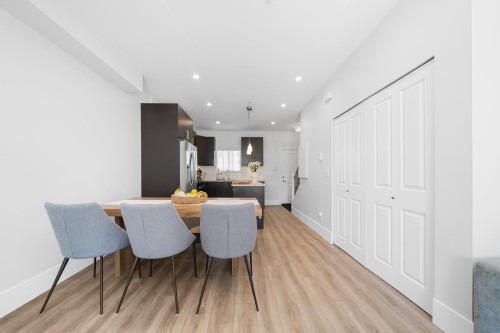 223-368 Ellesmere Avenue, Burnaby, BC 