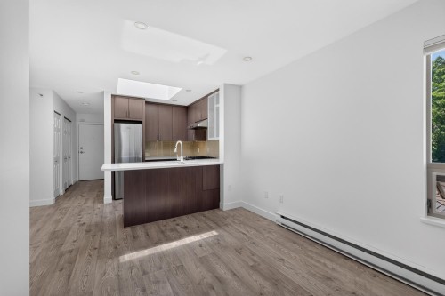 401-688 16Th Avenue E, Vancouver, BC 
