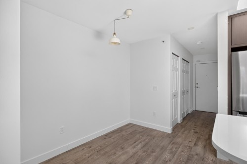 401-688 16Th Avenue E, Vancouver, BC 