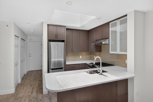 401-688 16Th Avenue E, Vancouver, BC 