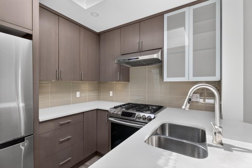 401-688 16Th Avenue E, Vancouver, BC 
