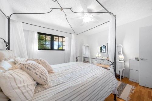 626 13Th Street E, North Vancouver, BC 