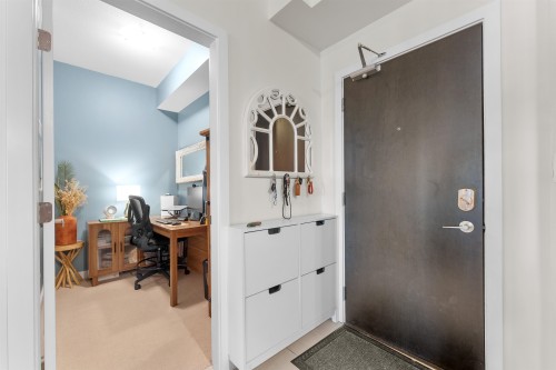203-255 Ross Drive, New Westminster, BC 