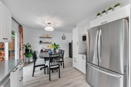 1401 Apel Drive, Port Coquitlam, BC 