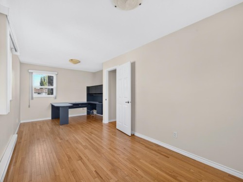 8251 Coldfall Court, Richmond, BC 