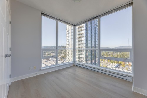 2501-2968 Glen Drive, Coquitlam, BC 