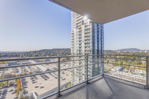 2501-2968 Glen Drive, Coquitlam, BC 