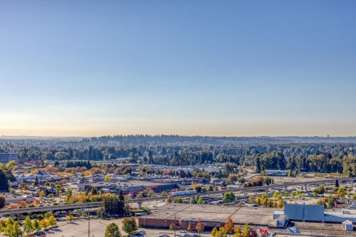 2501-2968 Glen Drive, Coquitlam, BC 