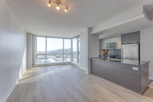 2501-2968 Glen Drive, Coquitlam, BC 