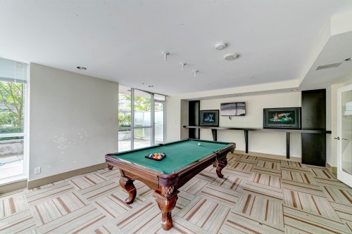 2501-2968 Glen Drive, Coquitlam, BC 