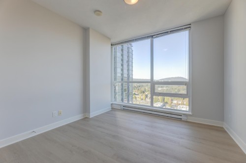 2501-2968 Glen Drive, Coquitlam, BC 