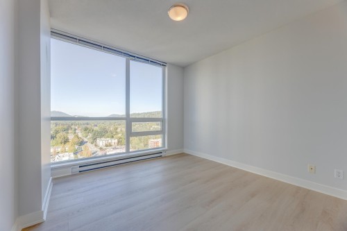 2501-2968 Glen Drive, Coquitlam, BC 