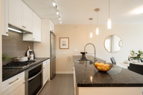 608-2982 Burlington Drive, Coquitlam, BC 