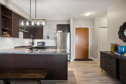 201-14300 Riverport Way, Richmond, BC 