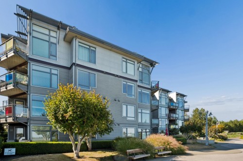 201-14300 Riverport Way, Richmond, BC 