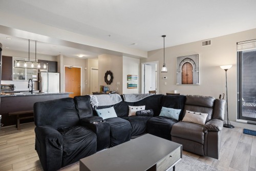 201-14300 Riverport Way, Richmond, BC 