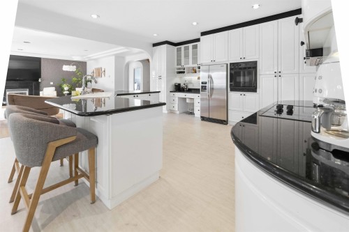 3339 Plateau Boulevard, Coquitlam, BC 