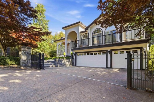 3339 Plateau Boulevard, Coquitlam, BC 