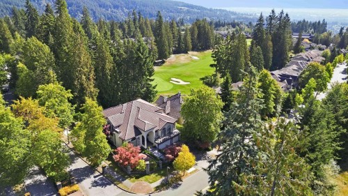 3339 Plateau Boulevard, Coquitlam, BC 