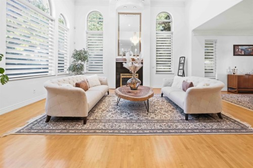3339 Plateau Boulevard, Coquitlam, BC 