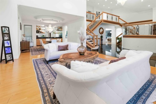 3339 Plateau Boulevard, Coquitlam, BC 