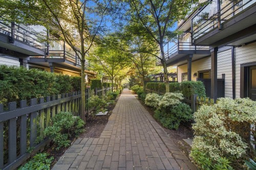 38-6088 Beresford Street, Burnaby, BC 