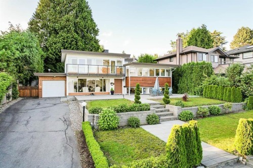 1555 Lawson Avenue, West Vancouver, BC 