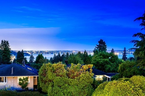 1555 Lawson Avenue, West Vancouver, BC 
