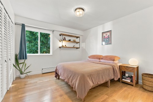 304-1611 3Rd Avenue E, Vancouver, BC 