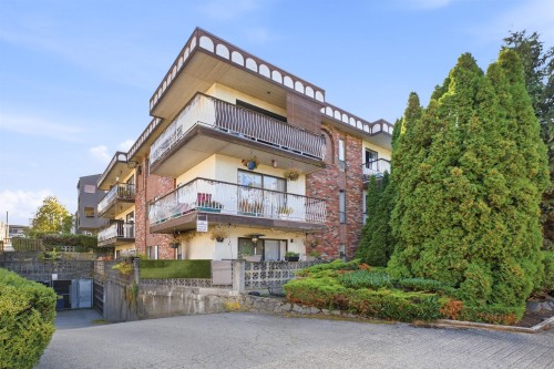 304-1611 3Rd Avenue E, Vancouver, BC 