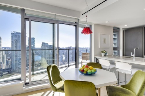 2606-889 Pacific Street, Vancouver, BC 