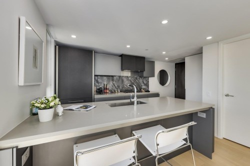 2606-889 Pacific Street, Vancouver, BC 