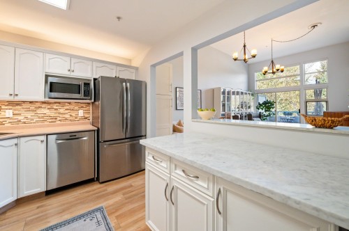606-301 Maude Road, Port Moody, BC 