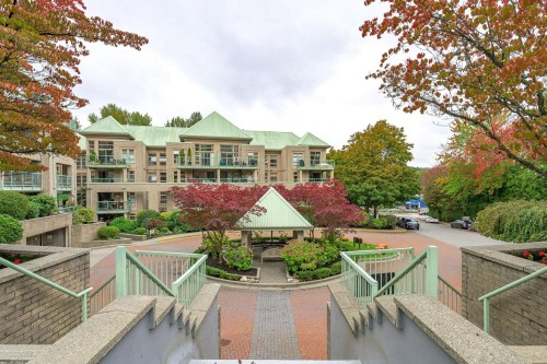606-301 Maude Road, Port Moody, BC 
