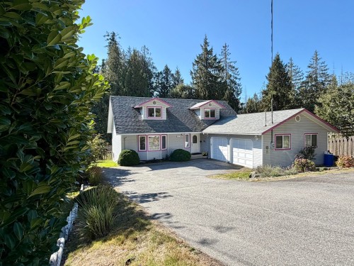 1073 Grandview Road, Gibsons, BC 