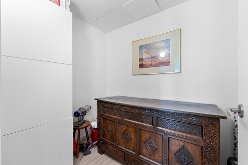 310-1571 57Th Avenue W, Vancouver, BC 