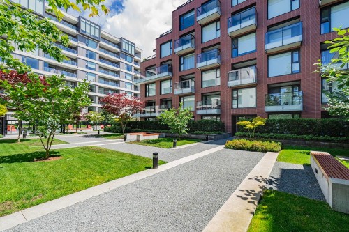 310-1571 57Th Avenue W, Vancouver, BC 
