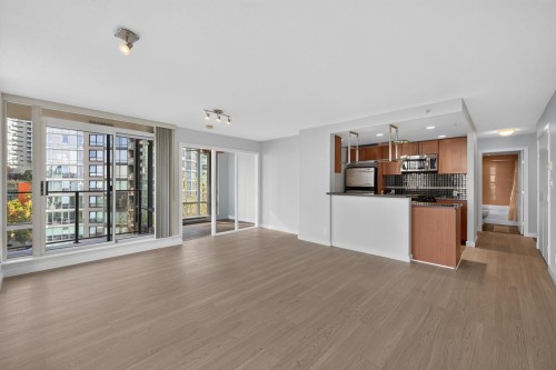 906-455 Beach Crescent, Vancouver, BC 