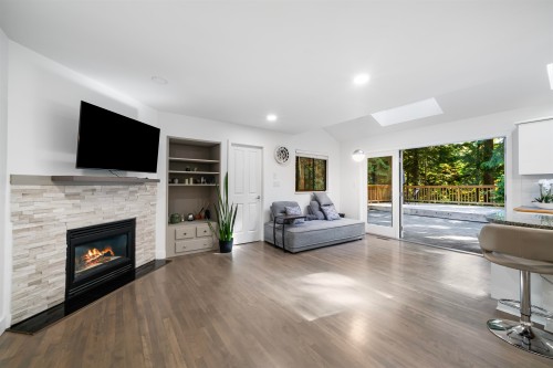 5520 Huckleberry Lane, North Vancouver, BC 