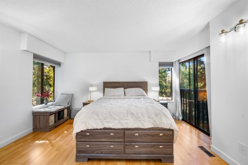 5520 Huckleberry Lane, North Vancouver, BC 