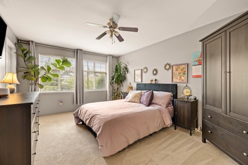 24327 102 Avenue, Maple Ridge, BC 