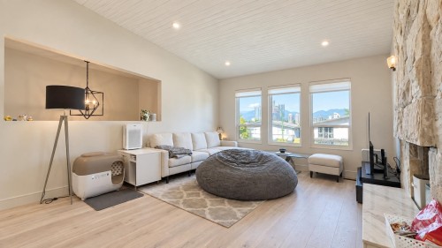 5298 Schou Street, Burnaby, BC 
