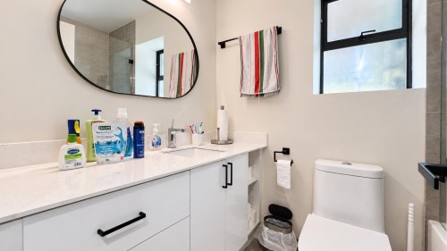 5298 Schou Street, Burnaby, BC 