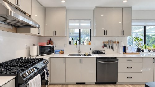 5298 Schou Street, Burnaby, BC 