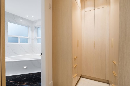 5385 Shelby Court, Burnaby, BC 