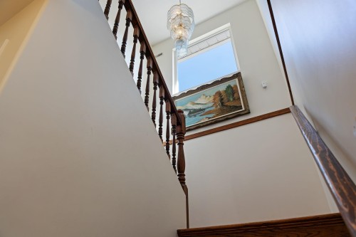 1154 Harold Road, North Vancouver, BC 