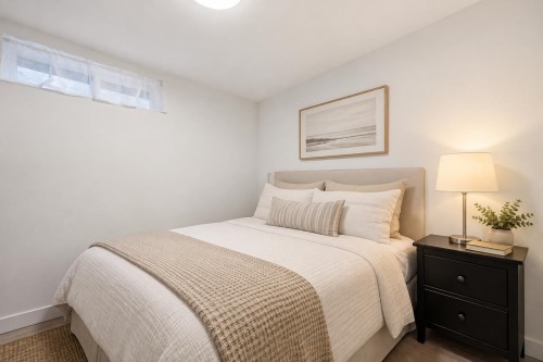 1154 Harold Road, North Vancouver, BC 