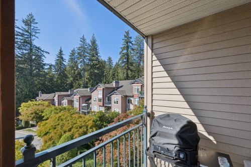 201-1140 Strathaven Drive, North Vancouver, BC 